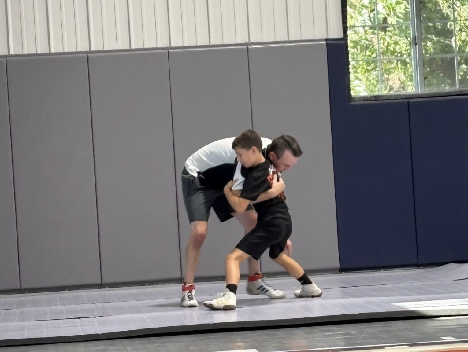 Wrestling training on the mats at Schowen Skills
